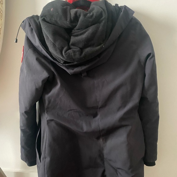Canada Goose Kensington Parka - Picture 2 of 3